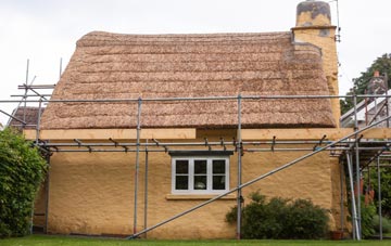 Stapenhill thatch roofing costs